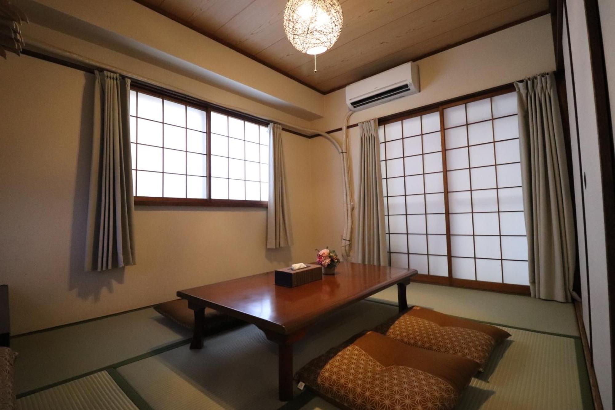 Sankopoyuu Nippombashi * Ōsaka